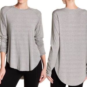 Melrose and Market Striped Fray Hem Long Sleeve Tee Sz Medium